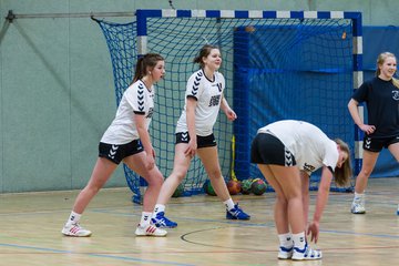 Bild 19 - B-Juniorinnen SV Henstedt-Ulzburg - SG Wittorf / FT Neum�nster : Ergebnis: 19:22